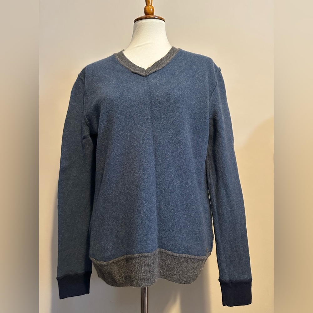 Hugo Boss Virgin Wool V-Neck Sweater